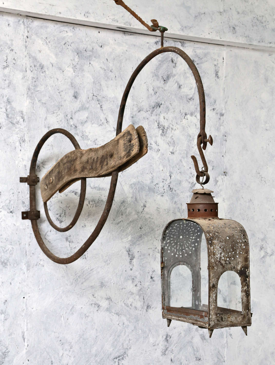 18th century French shop sign with lantern