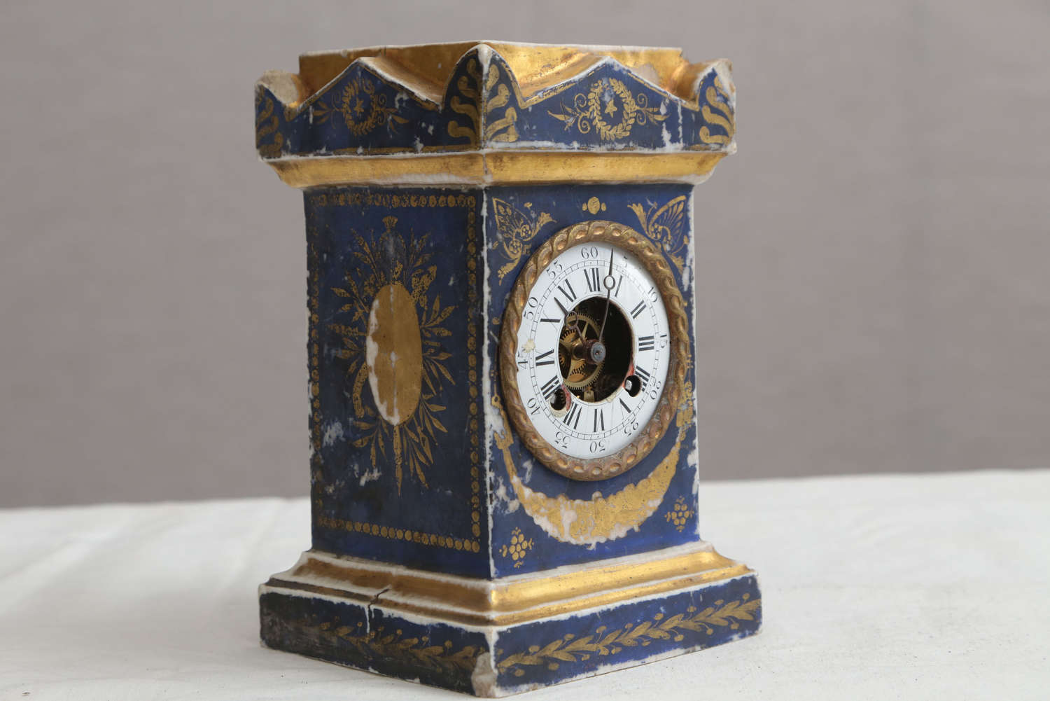 Early 19th century Decorative French Ceramic Clock