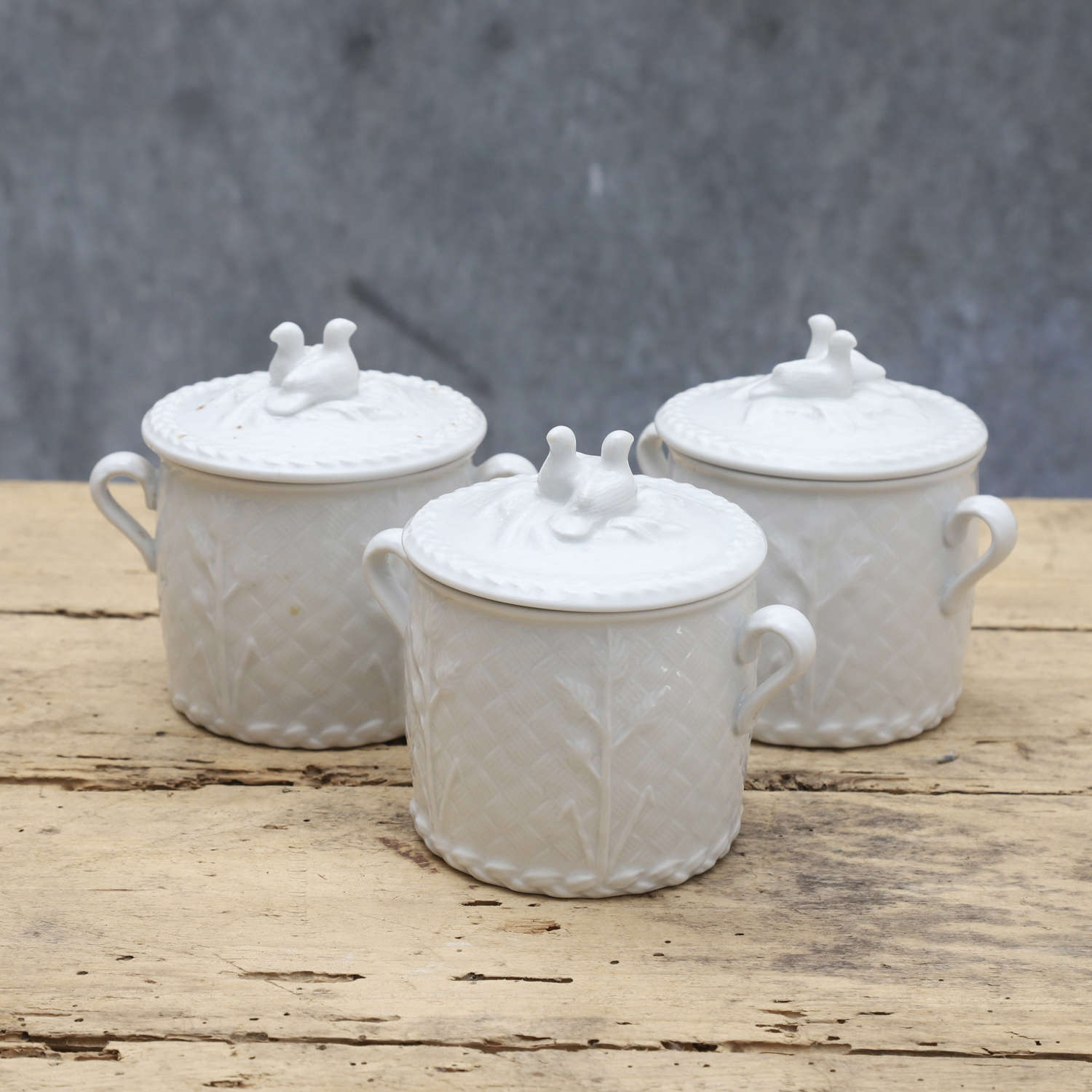 Set of 3 Oven to Table China pots